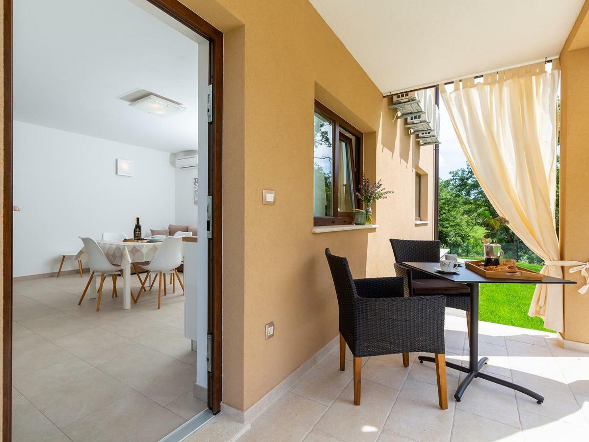 Apartments Gioia Пореч Экстерьер фото